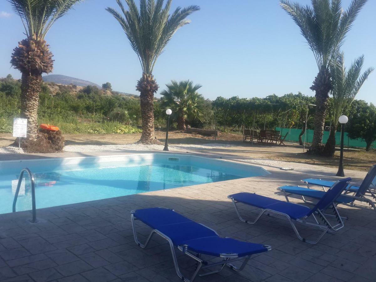 Διαμέρισμα Palm Tree Apts *